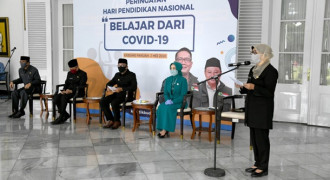 Gubernur Sebut Peringatan Hardiknas dengan Cara Baru