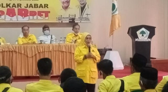 Sri Rahayu Agustina: Golkar Karawang Siap Menangkan Cellica-Aep