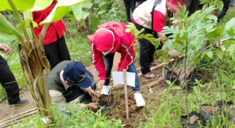 Anggota DPRD Jabar Ajak Masyarakat Tanam Pohon demi Kesejahteraan