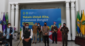 Siapkan Gedung Besar untuk Lokasi Vaksinasi, Ridwan Kamil: Target 6 Juta Penduduk Jabar Divaksin