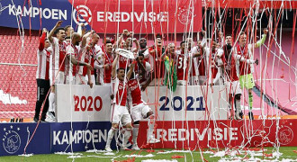 Ajax Rebut Gelar Juara Eredivisie Liga Belanda Ke-35