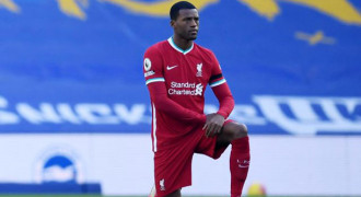 Santer Dikaitkan dengan Barcelona, Wijnaldum Malah 'Belok' ke PSG