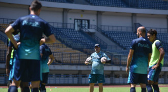 Robert Alberts Bertekad Jadikan Persib Satu-satunya Tim Tak Terkalahkan