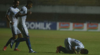 Antisipasi Cuaca, Tim Persib Tetap Latihan saat Hujan Deras