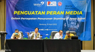 Jurus Total Football Demi Turunkan Stunting Jabar