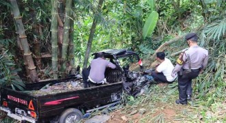 Pick up Masuk Jurang di Ciamis, Diduga akibat Rem Blong