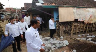 Banyak Warganya Terlilit Utang Pada Rentenir, Wabup Garut: Serapan Kredit Mesra Minim 