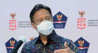 Masker di Masa Transisi Menuju Endemi, Menkes RI: Dalam Ruangan Tertutup Sebaiknya Pakai Masker