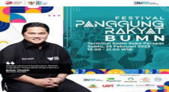 Erick Thohir Berbagi Kebahagian Bersama Masyarakat Parapat di Acara Festival Panggung Rakyat BUMN