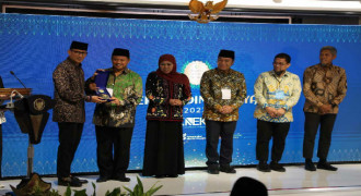 Jabar Terima 5Penghargaan Anugerah Adinata Syariah