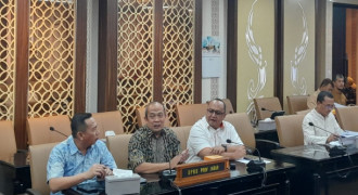 DPRD Jabar Bahas KUA PPAS 2024 hingga UU HKPD