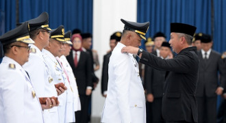 Wali Kota Yana Mulyana Diberhentikan  tidak Hormat