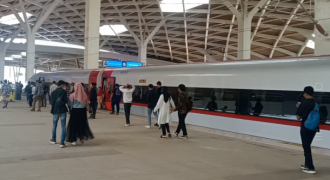 Pemprov Siapkan Prasarana KA Feeder Dukung KCJB