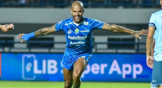 Tekuk PSS 4-1, Persib Bandung Menyodok ke Posisi 2