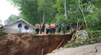 Tanah Bergerak di KBB, Status Darurat 12 Hari