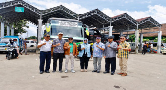 Tetep: Terminal Singaparna Perlu Direlokasi