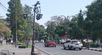 Pemborosan, Lampu PJU di Jalan Djuanda Nyala Terus