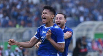 Tekuk Persija 2-0, Persib Amankan Peringkat 3