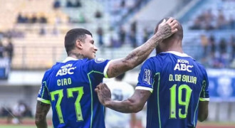 Duet DDS-Ciro Segera Hiasi Lagi Lini Depan Persib